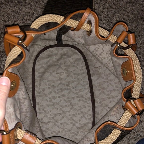 michael kors and wallet - Picture 8 of 8